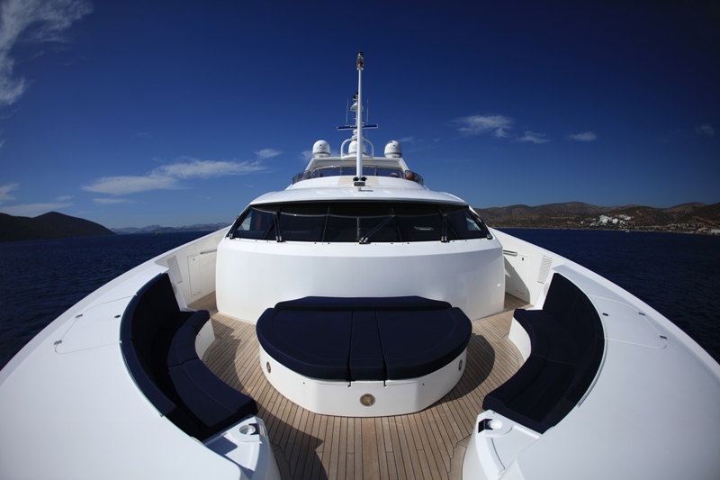 Barracuda Red Sea bow deck view 1.JPG