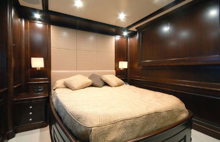 Benetti 122 Motor yacht -  Double Cabin.jpg