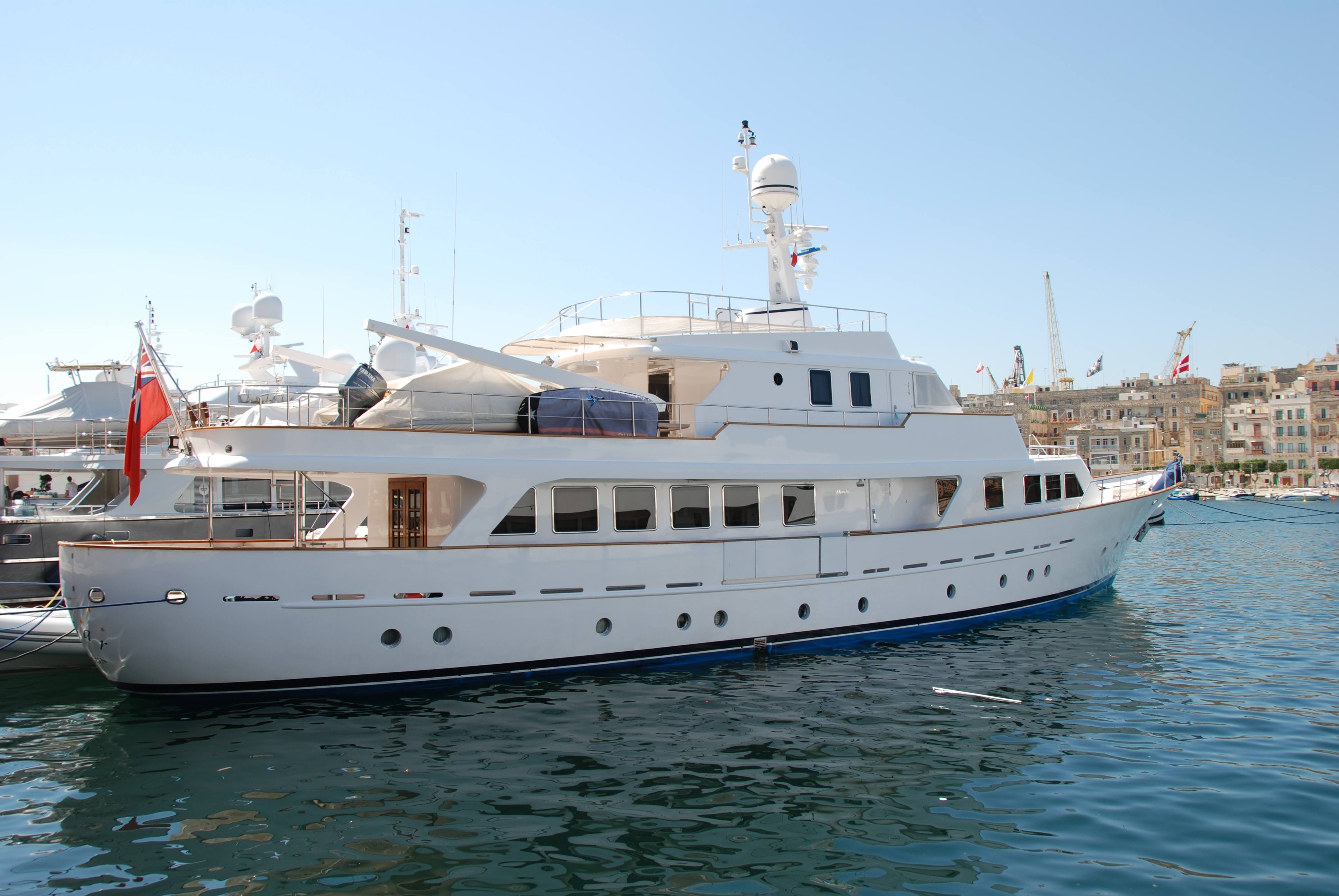 Benetti Yacht MIZAR -  Main.jpg
