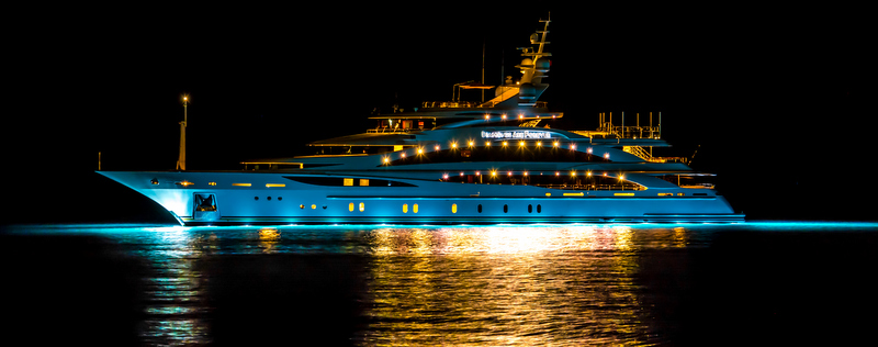 Benetti luxury yacht Diamonds Are Forever - Photo credit to Daniel Kennerknecht.jpg