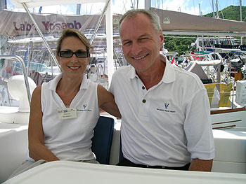 Bleu Turquoise - Crew.jpg