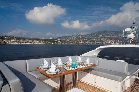 CALYPSO -  Flybridge Dining.jpg