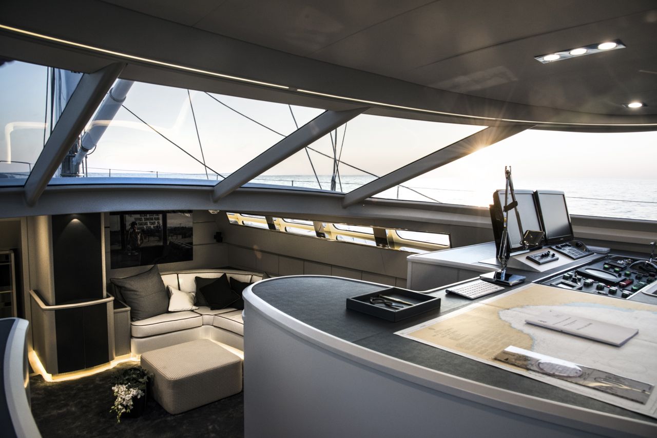 CAROLINE 1 - Panoramic windows.jpg