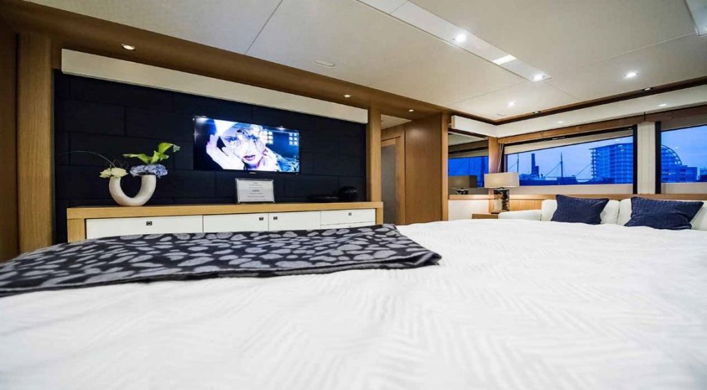 CHIMERA -  Master Cabin 2.jpg