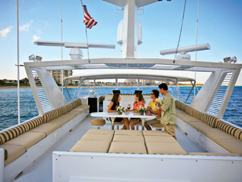 CHRISTINE -   Flybridge 2.jpg