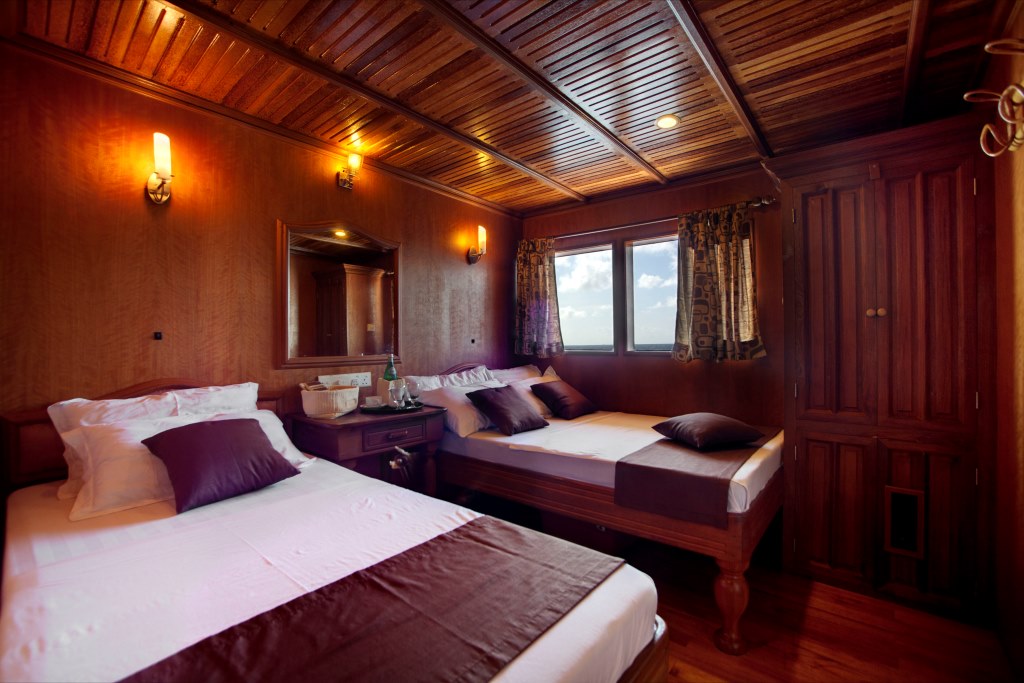 CONTE MAX - Guest cabin tripple.jpg
