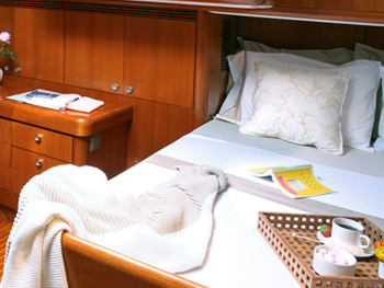 Callisto - Master Bed.jpg