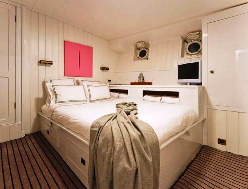 Camara C -  Double Cabin.jpg