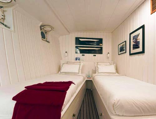 Camara C -  Twin Cabin 2.jpg