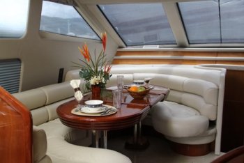 Caribbean Dreamin - Interior Dining.jpg