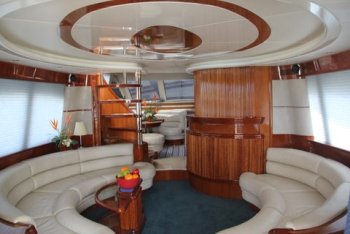 Caribbean Dreamin - Saloon.jpg