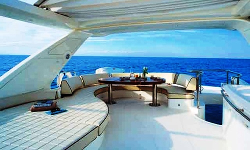 Carrie Michelle Flybridge.jpg