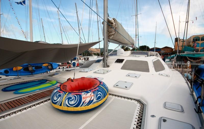 Cat FANTASY ISLAND -  Foredeck.jpg