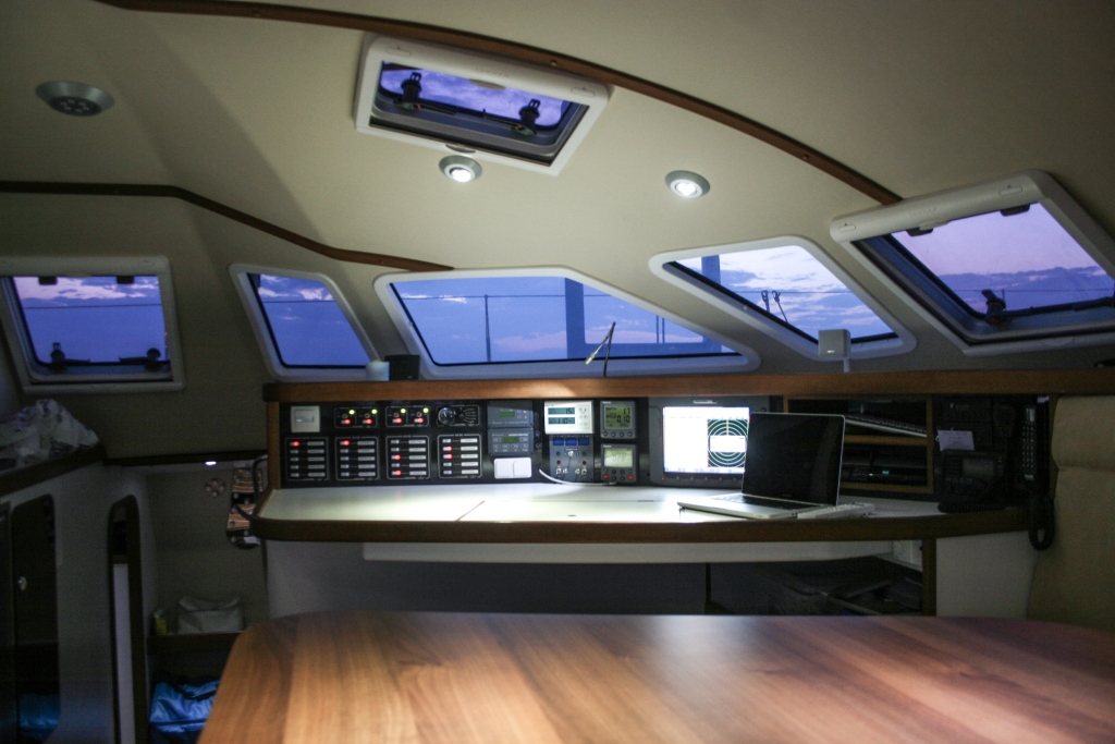 Cat MALISI - Navigation Table.jpg