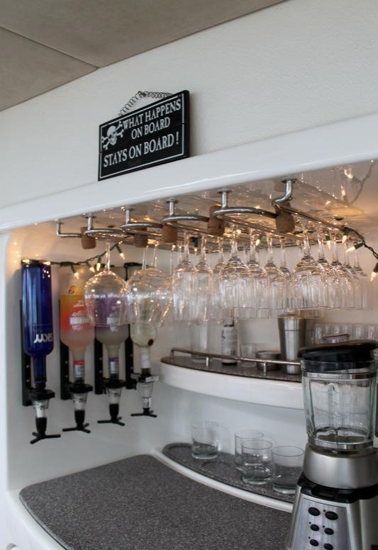 Cat SECRET OASIS -  Cocktail Bar.jpg