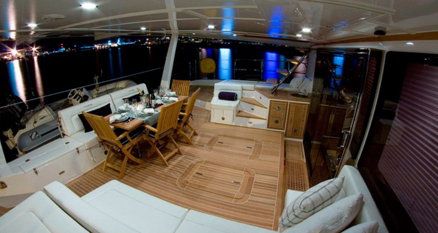 Cat ZAHORA -  Aft Deck 2.jpg