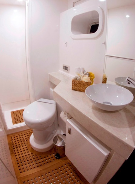 Cat ZAHORA -  Guest Bathroom.jpg