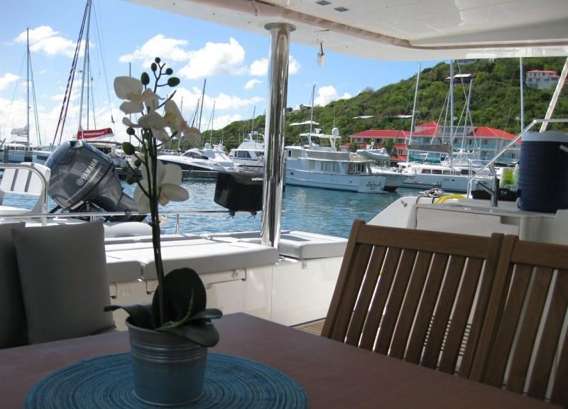 Catamaran BLUE MOON -  Aft Deck.jpg