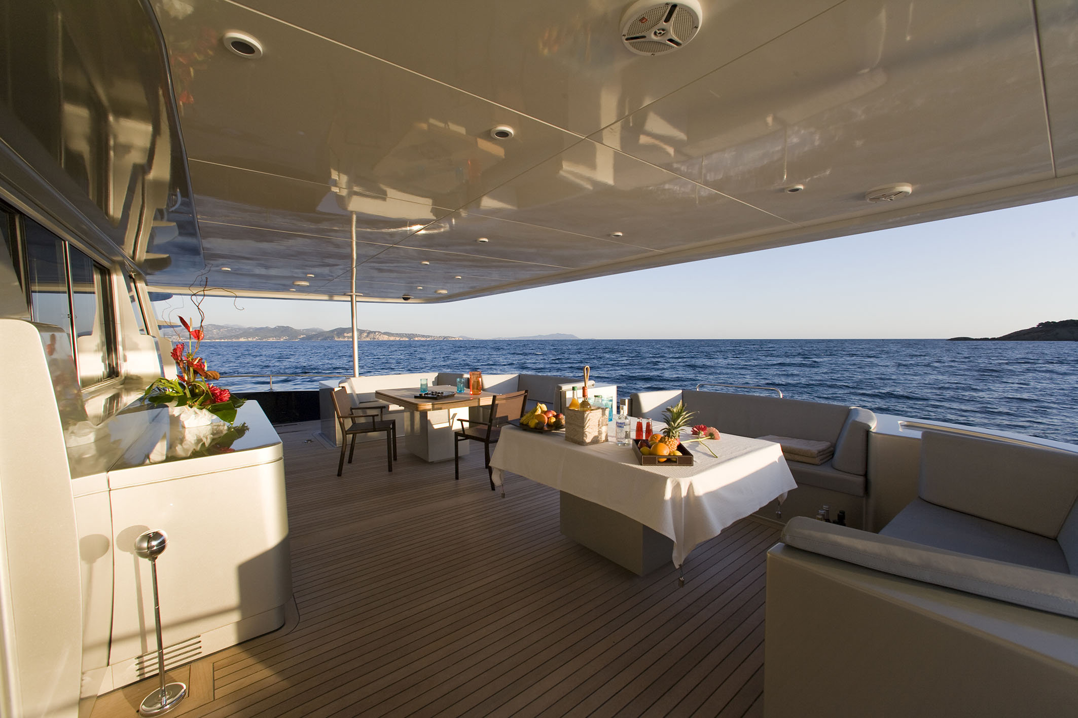 Catamaran BRADLEY -  Aft Deck.jpg