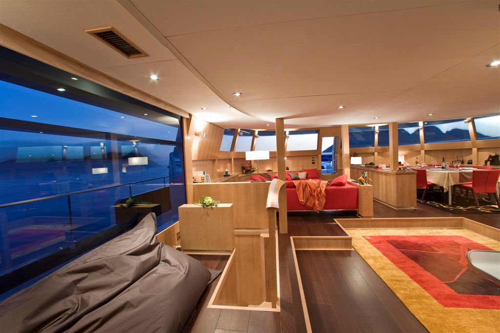 Catamaran BRADLEY -  Port View.jpg