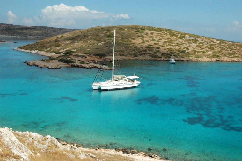 Catamaran CONAN - Yacht.jpg
