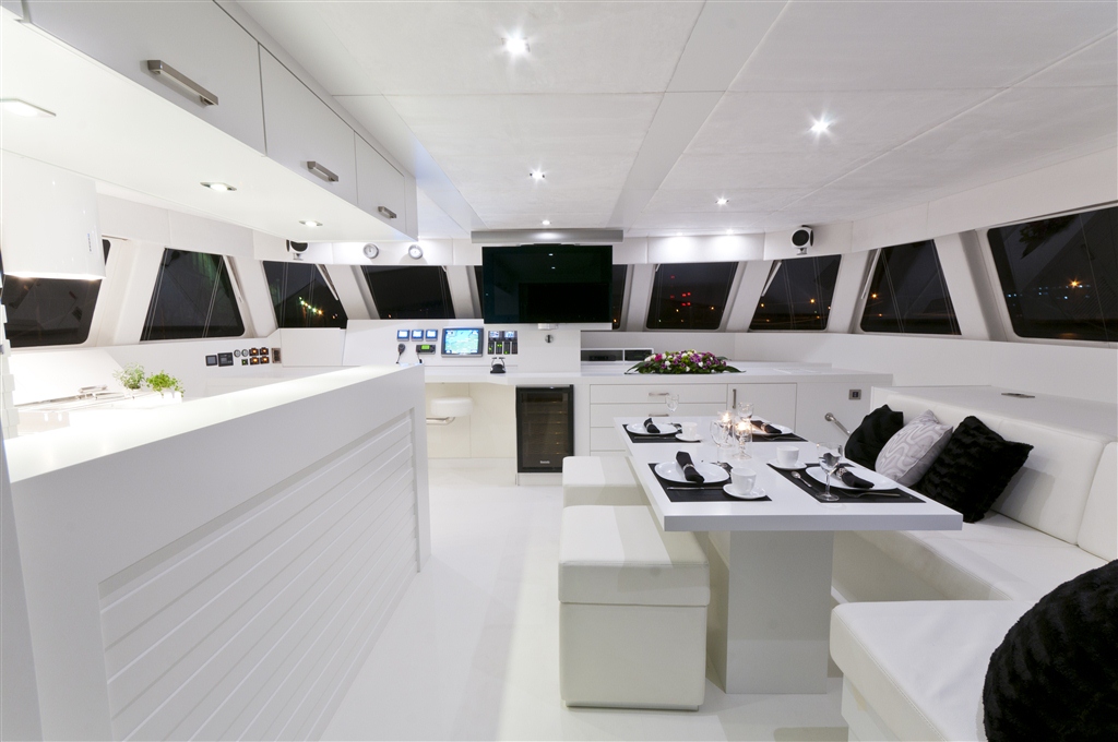 Catamaran DREAMLINER -  Salon and Dining.jpg