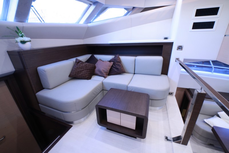 Catamaran FOREVER -  Mezzanine.jpg