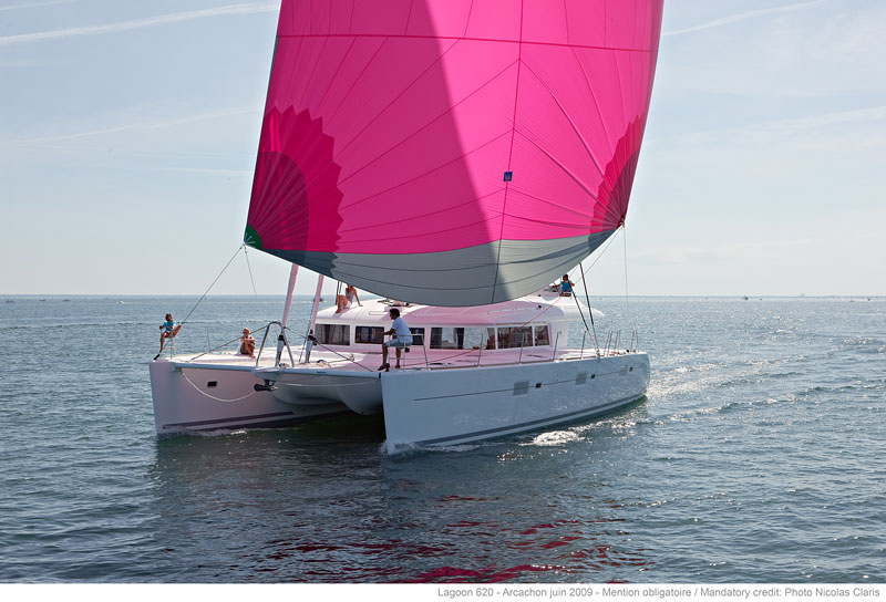 Catamaran GO FREE -  Main.jpg