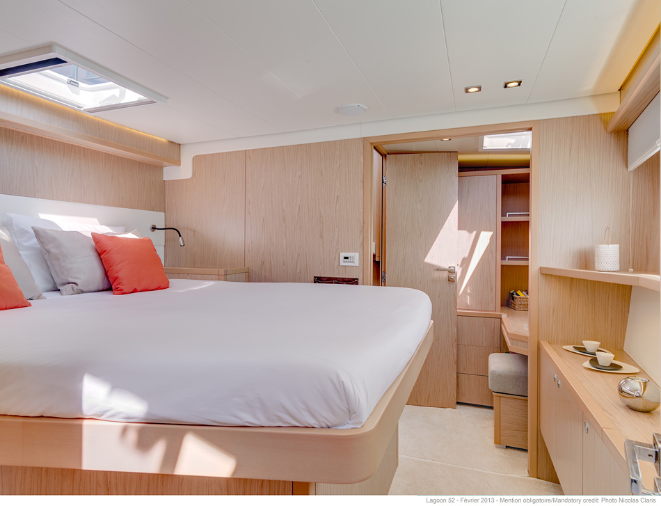 Catamaran KEPI -  Cabin.jpg
