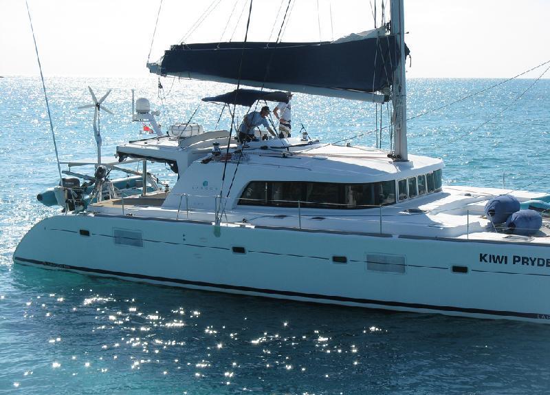 Catamaran KIWI PRYDE -  Profile.jpg