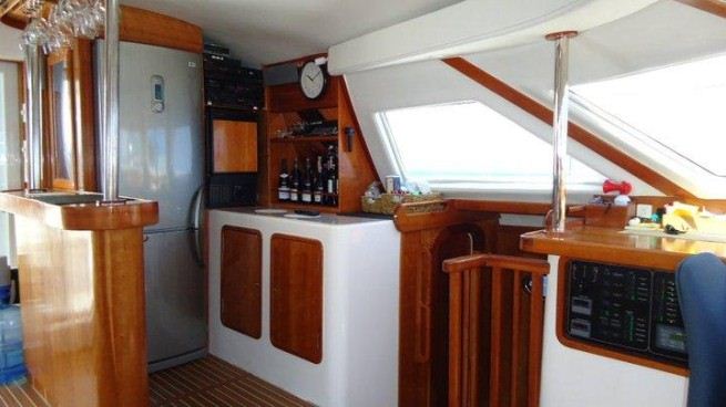 Catamaran MANZY -  Salon 3.jpg