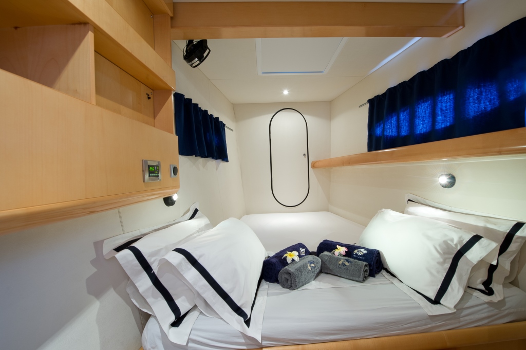 Catamaran NKALINDAU -  Guest Cabin.jpg