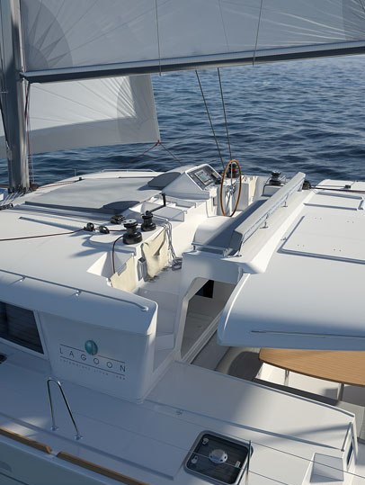 Catamaran OKEANOS - Flybridge.jpg