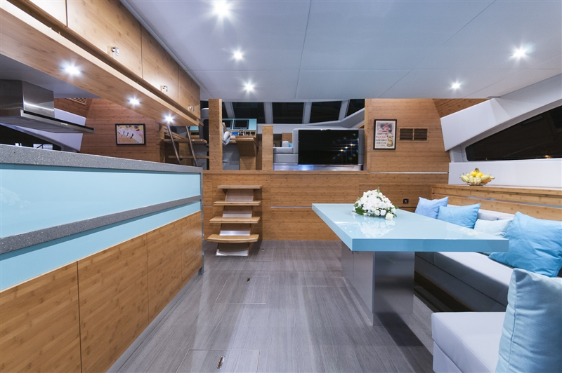 Catamaran SKYLARK -  Main Salon 2.jpg