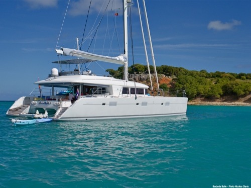Catamaran VACOA - Main.jpg