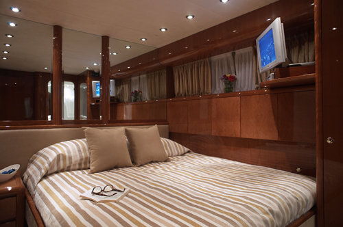 Champagne O Clock -  Guest Double Cabin (Convertable).jpg