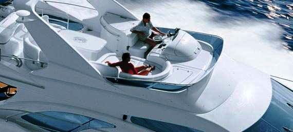 Chiarabi -  Flybridge.jpg