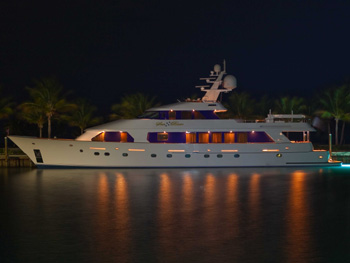 Christensen superyacht Sea Bear by night.jpg