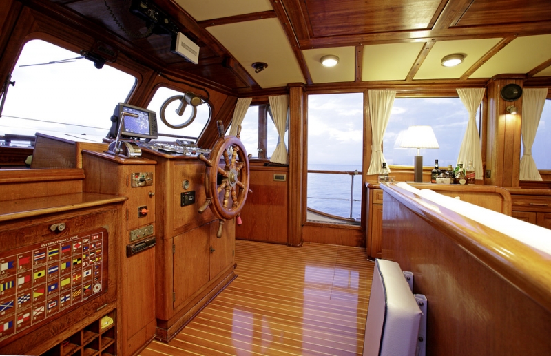 feadship motor