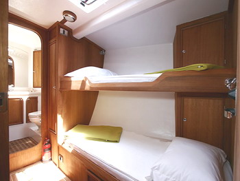 Classic Yacht ANITTA -  Twin Cabin.jpg