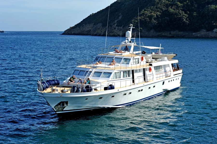 Classic Yacht NAFISA -  On Charter 2.jpg