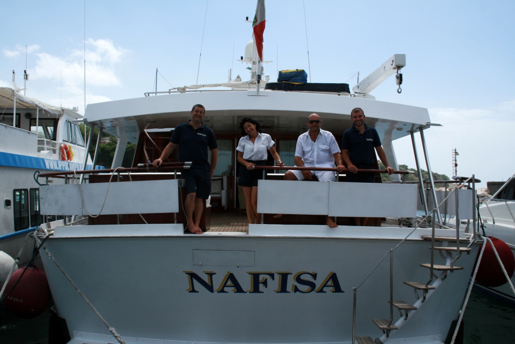 Classic Yacht NAFISA -  Your Crew.jpg