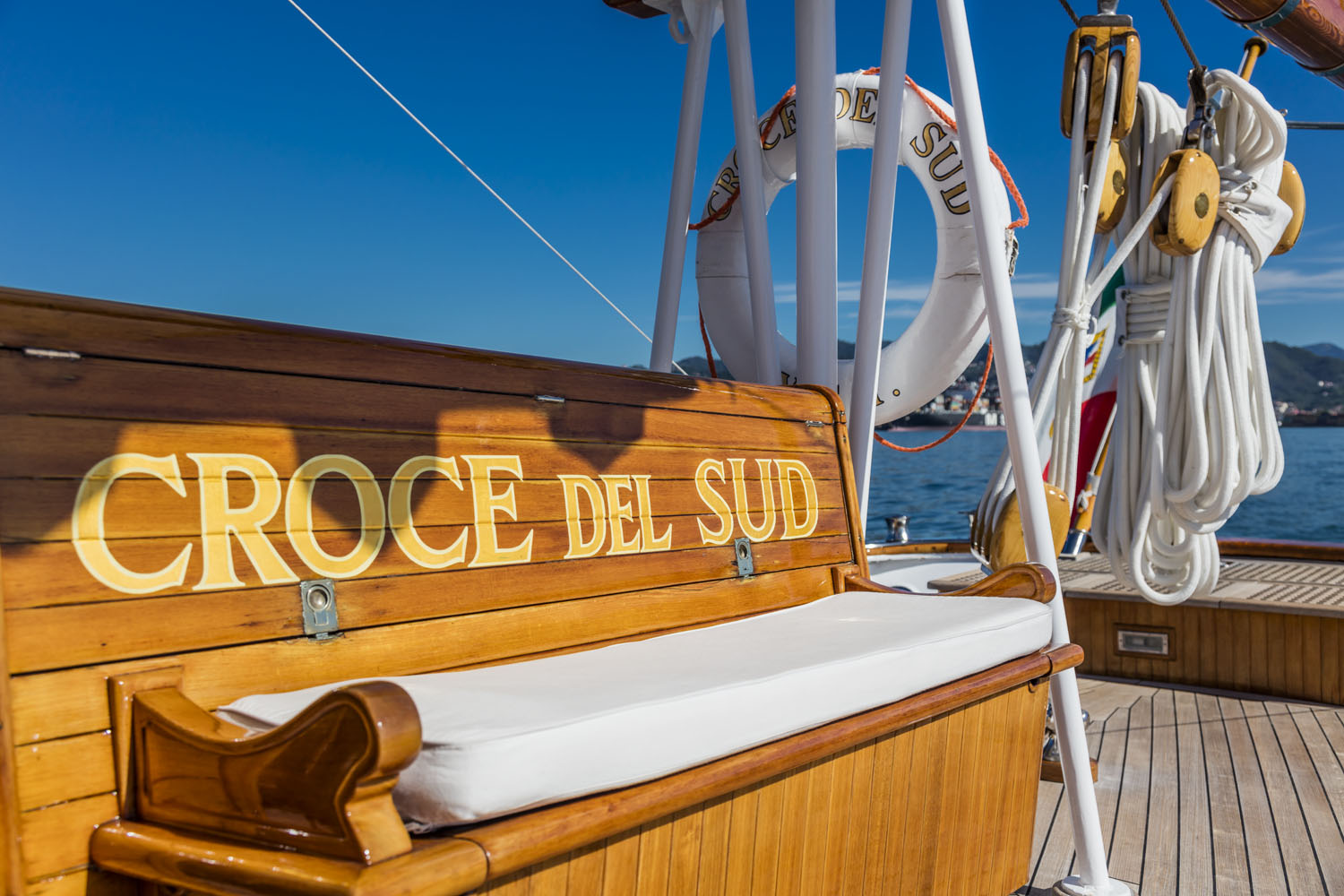 Classic sail yacht CROCE DEL SUD - Exterior Detail.jpg