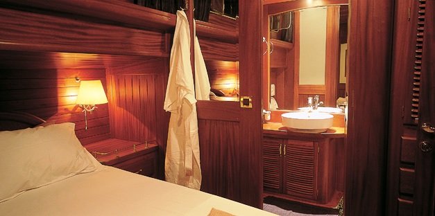 Cobra Queen -  Cabin 2.jpg