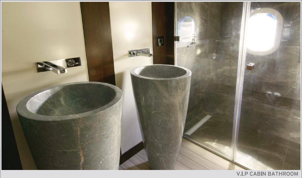 Cobra Yachts Superyacht Infinity - VIP cabin bathroom .png