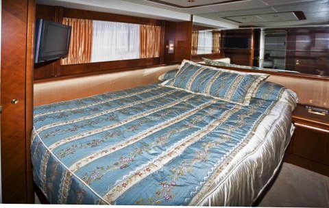 Contessa Stateroom.jpg