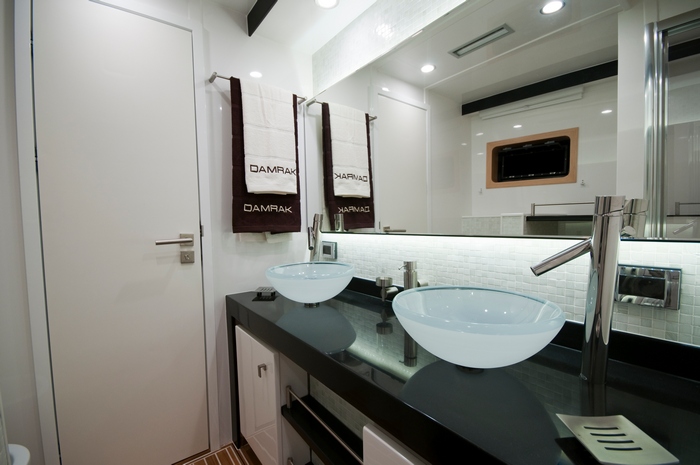 DAMRAK Master Bathroom.jpg