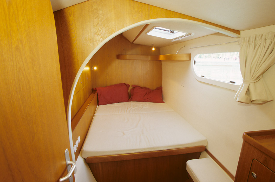 DIABOLIKA - Guest Cabin.jpg