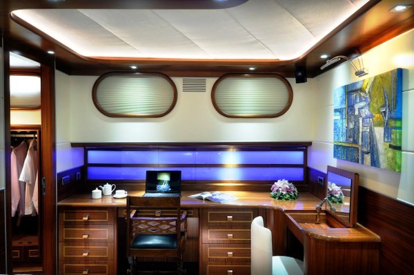 DOLCE MARE Office.jpg