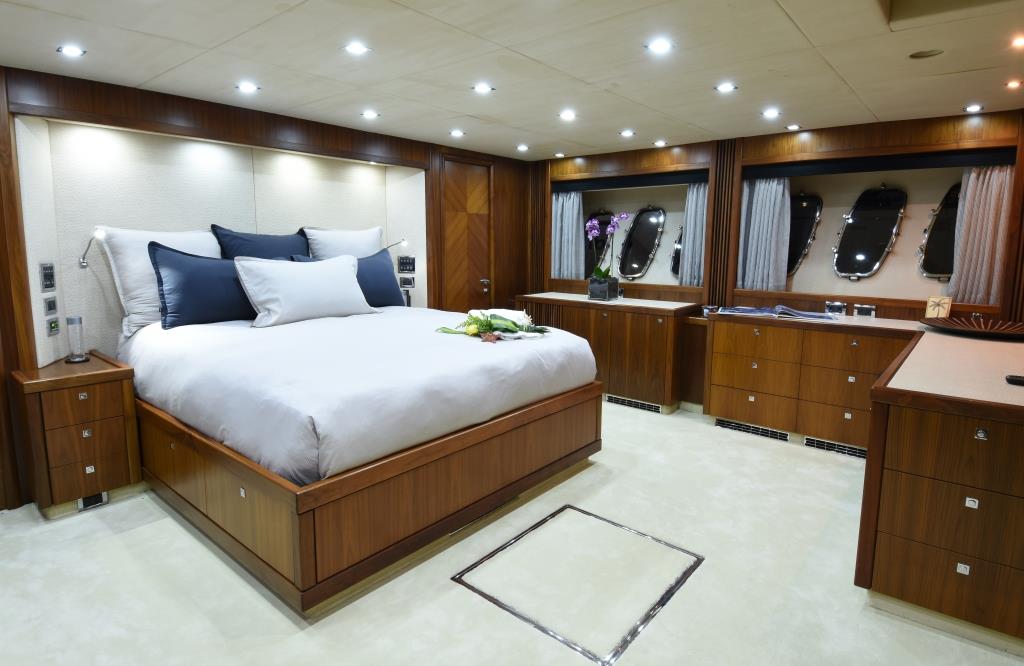 DOUBLE D - Master stateroom.jpg